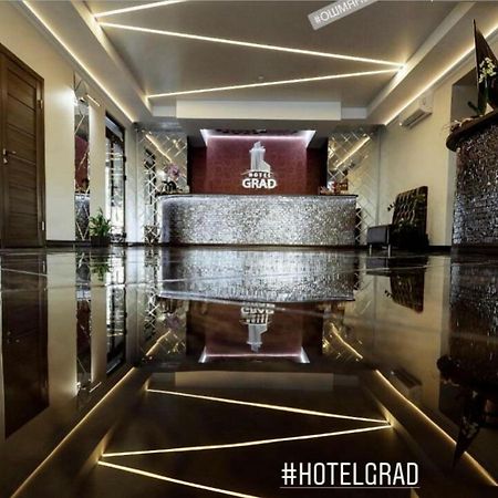 Grad Hotel Ashmyany Extérieur photo