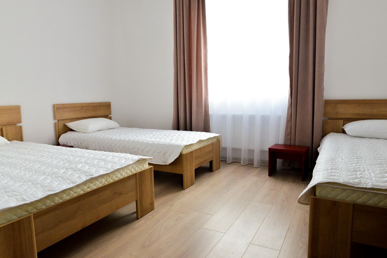 Grad Hotel Ashmyany Extérieur photo